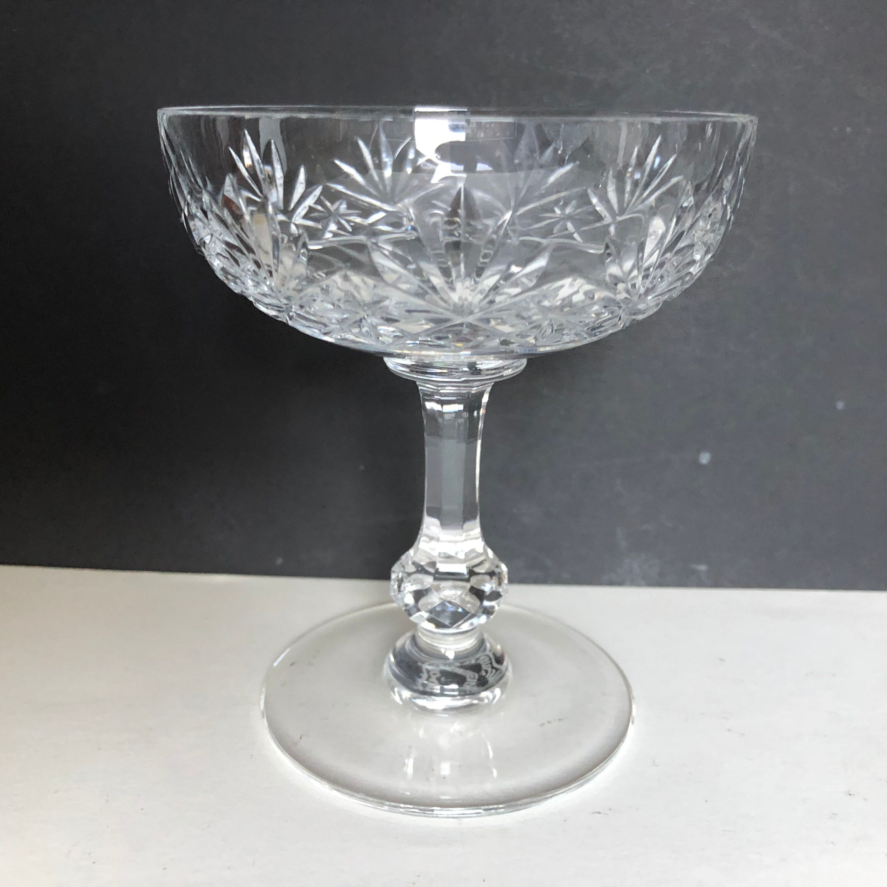 6 Champagne glasses in cut crystal from Saint Louis