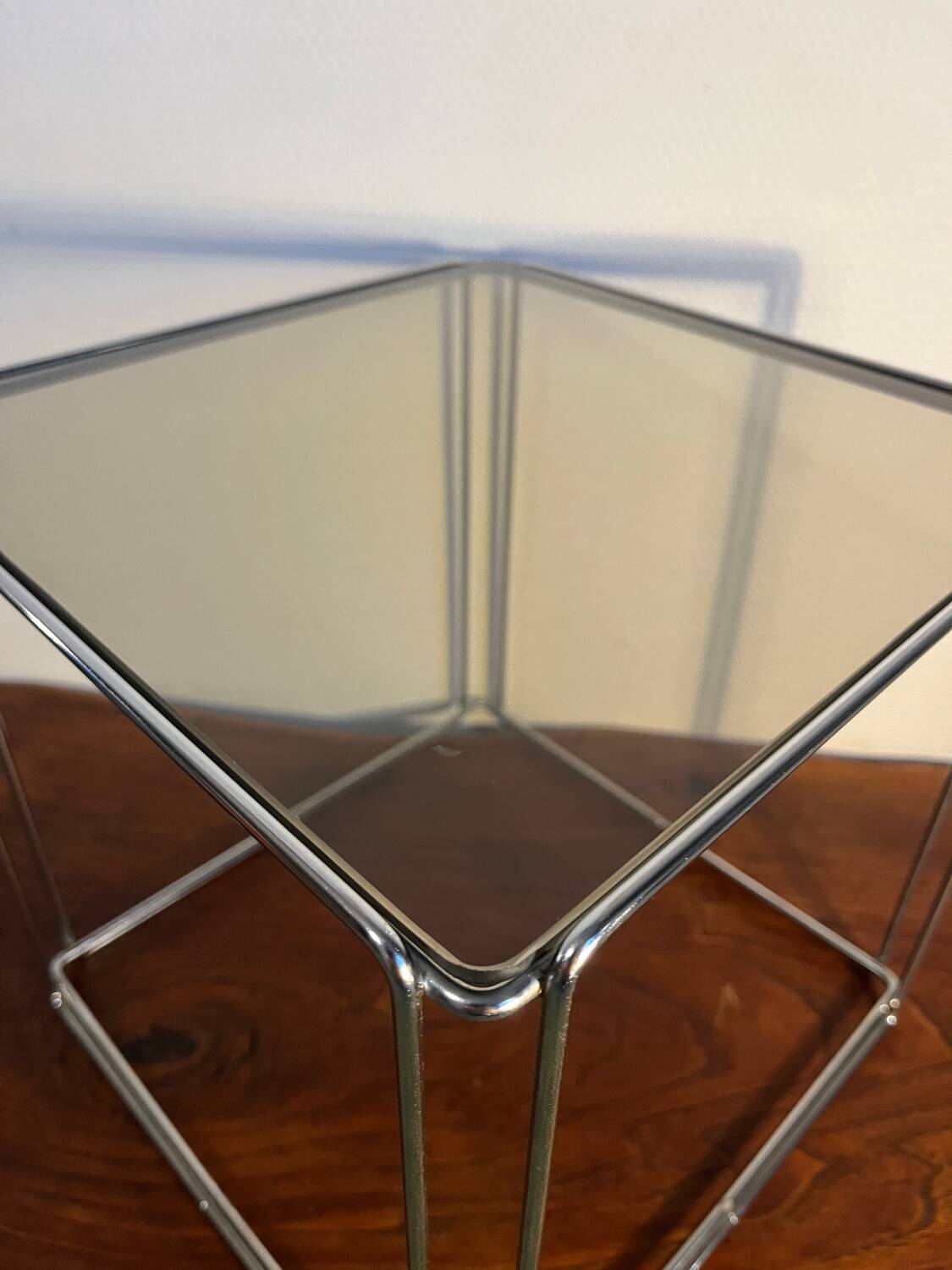 Small coffee table, isosceles side table by Max Sauze