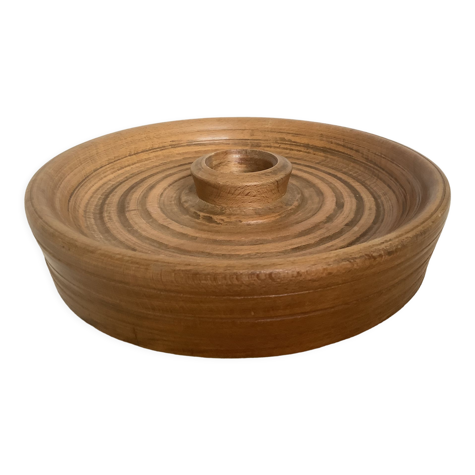Thick round wooden candle holder