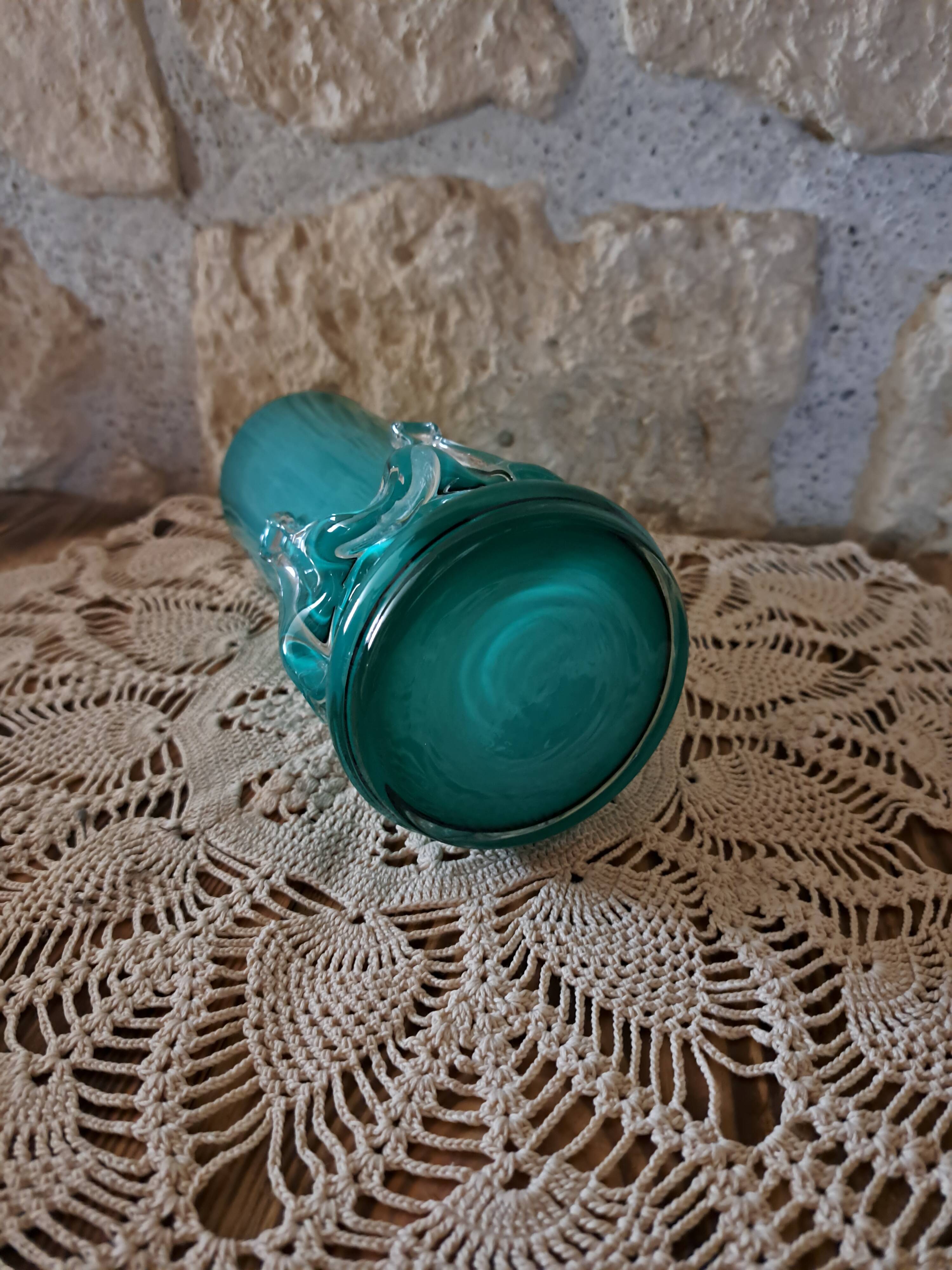 Vase en verre soufflé d'art polonais, Cracovie