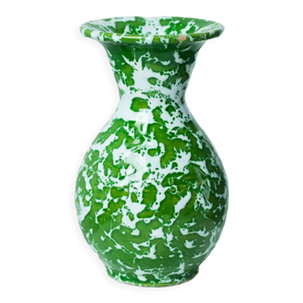 Vase vert et blanc
