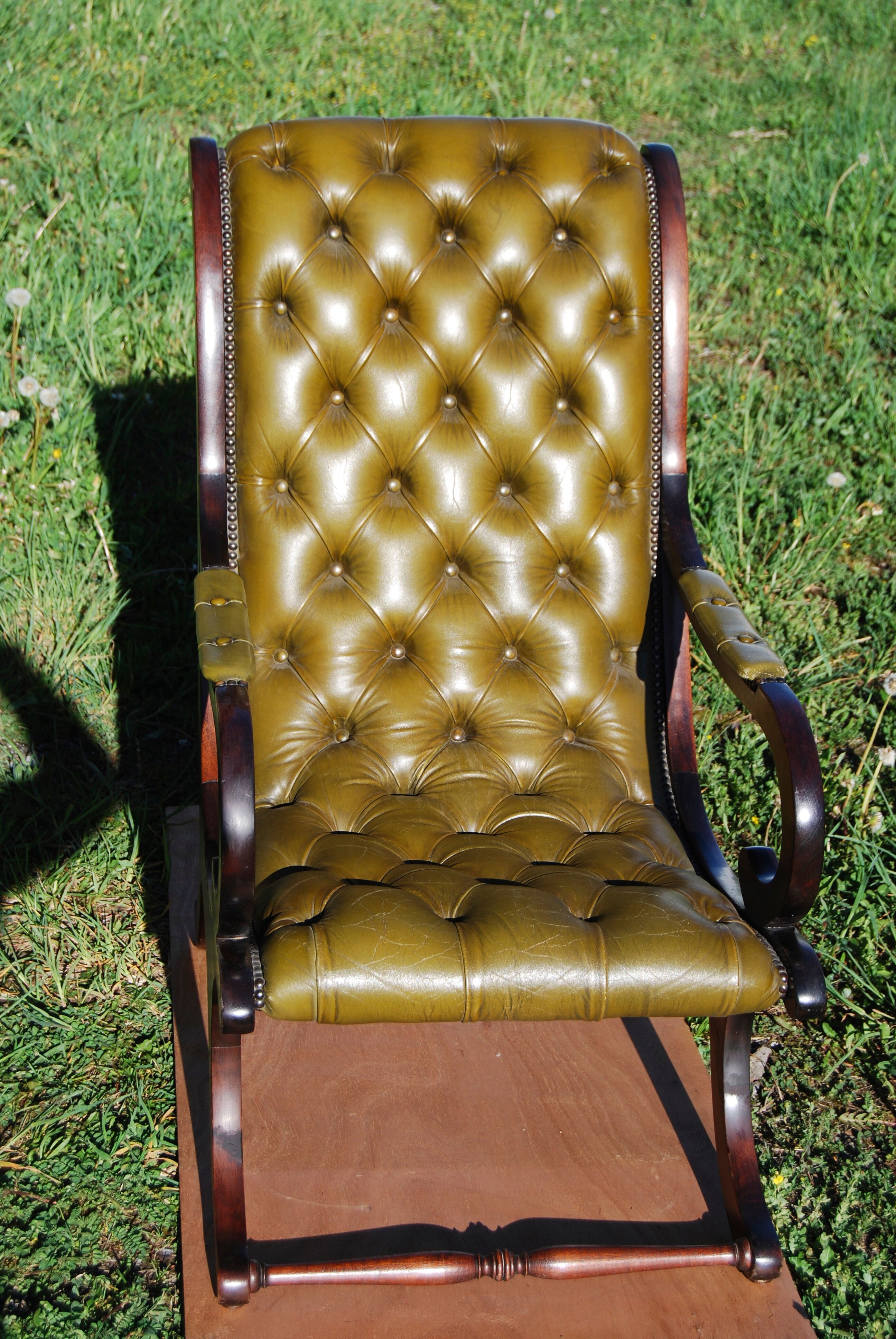 Chesterfield Victoria chair in green leather.