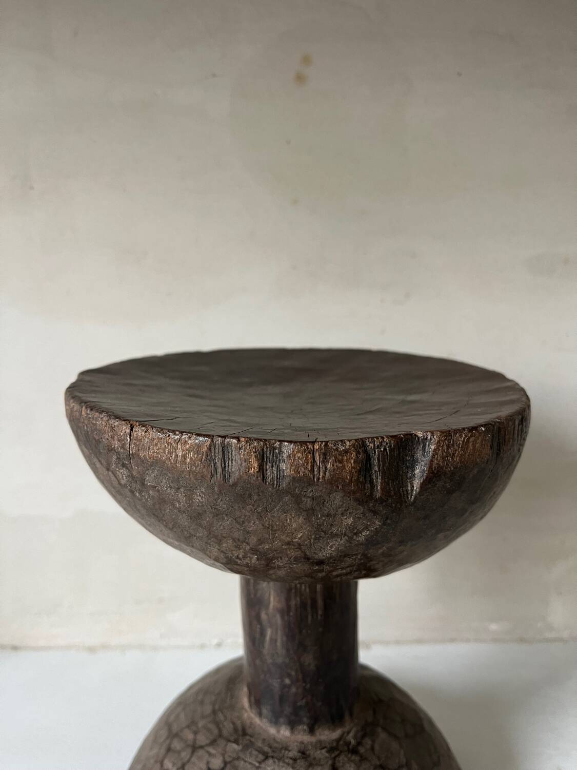 Tabouret art populaire africain
