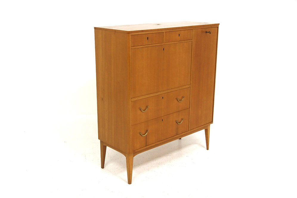 Secrétaire scandinave en orme, Suède, 1940