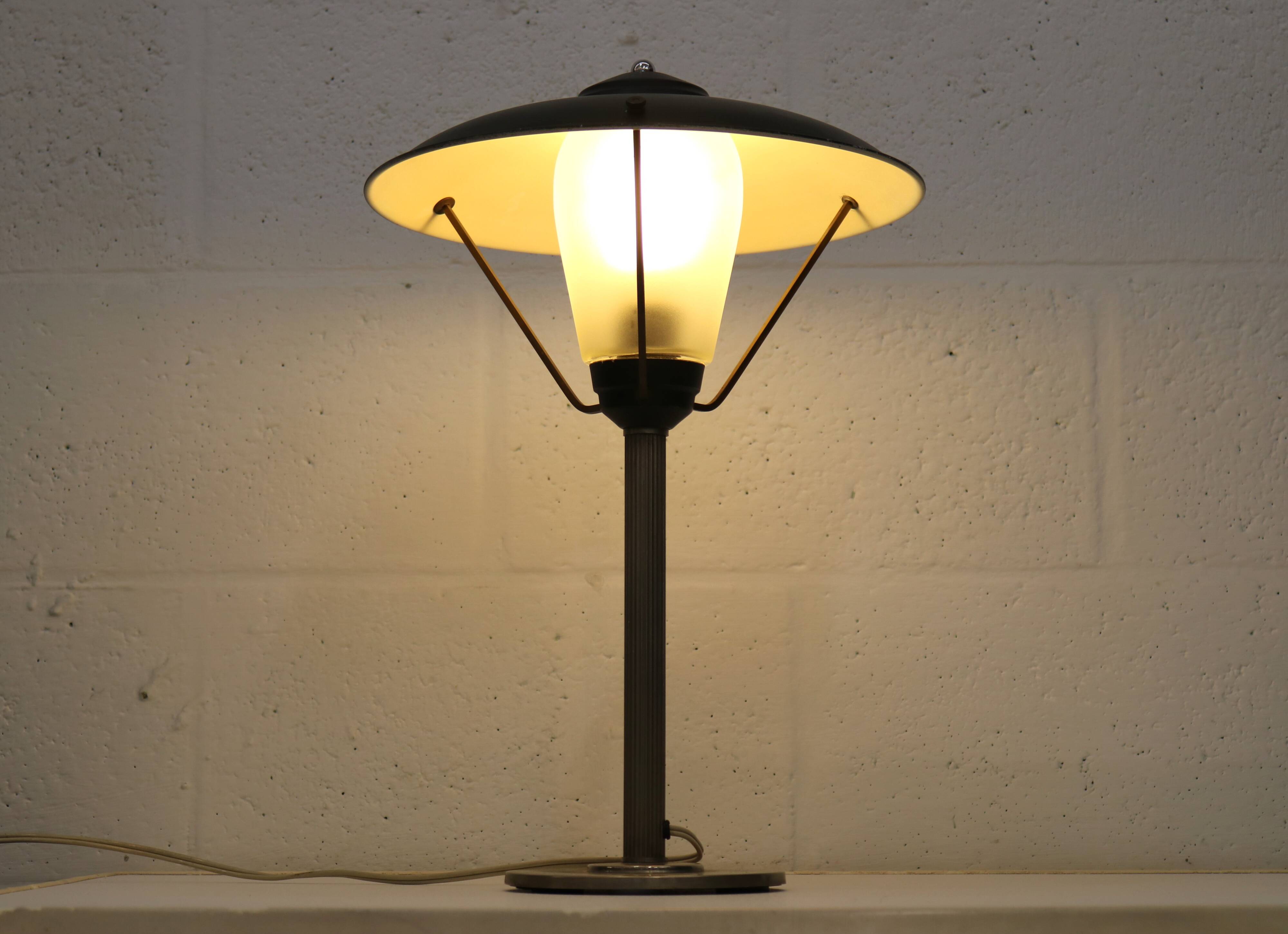 A striking modernist table lamp dating from the 1950s.