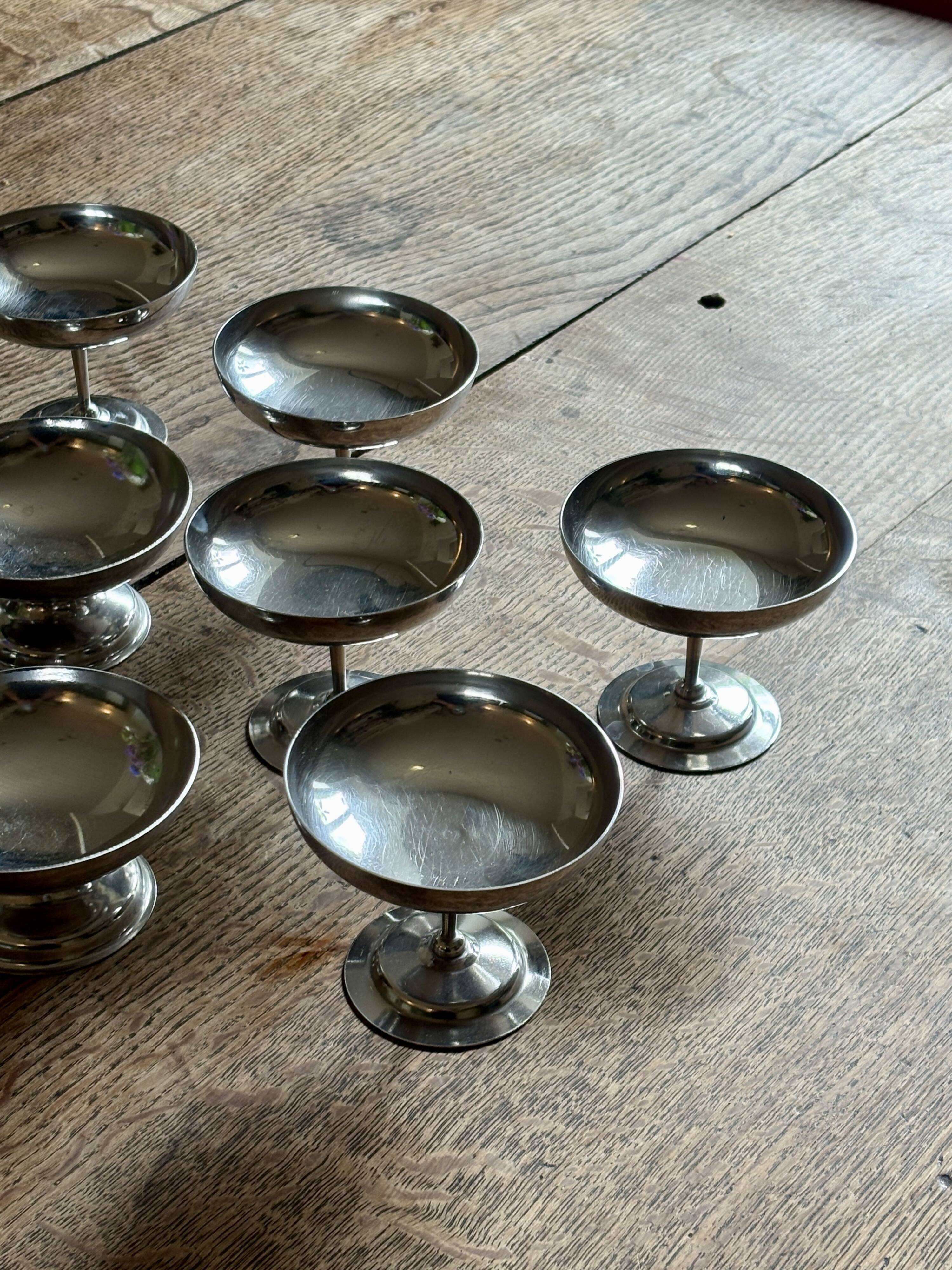Set of 9 vintage silver-plated dessert bowls.