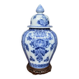 Victorian vase with hand-painted cobalt.