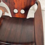 Pair of Diz armchairs, Sergio Rodrigues
