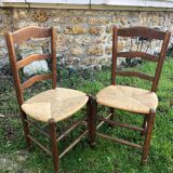Pair of rustic mulched chairs