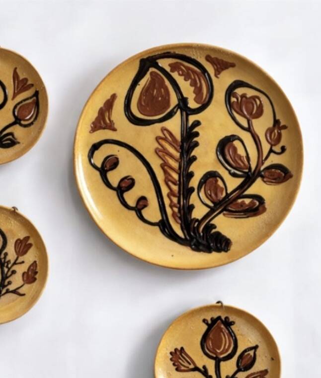 Large decorative abstract terracotta plate