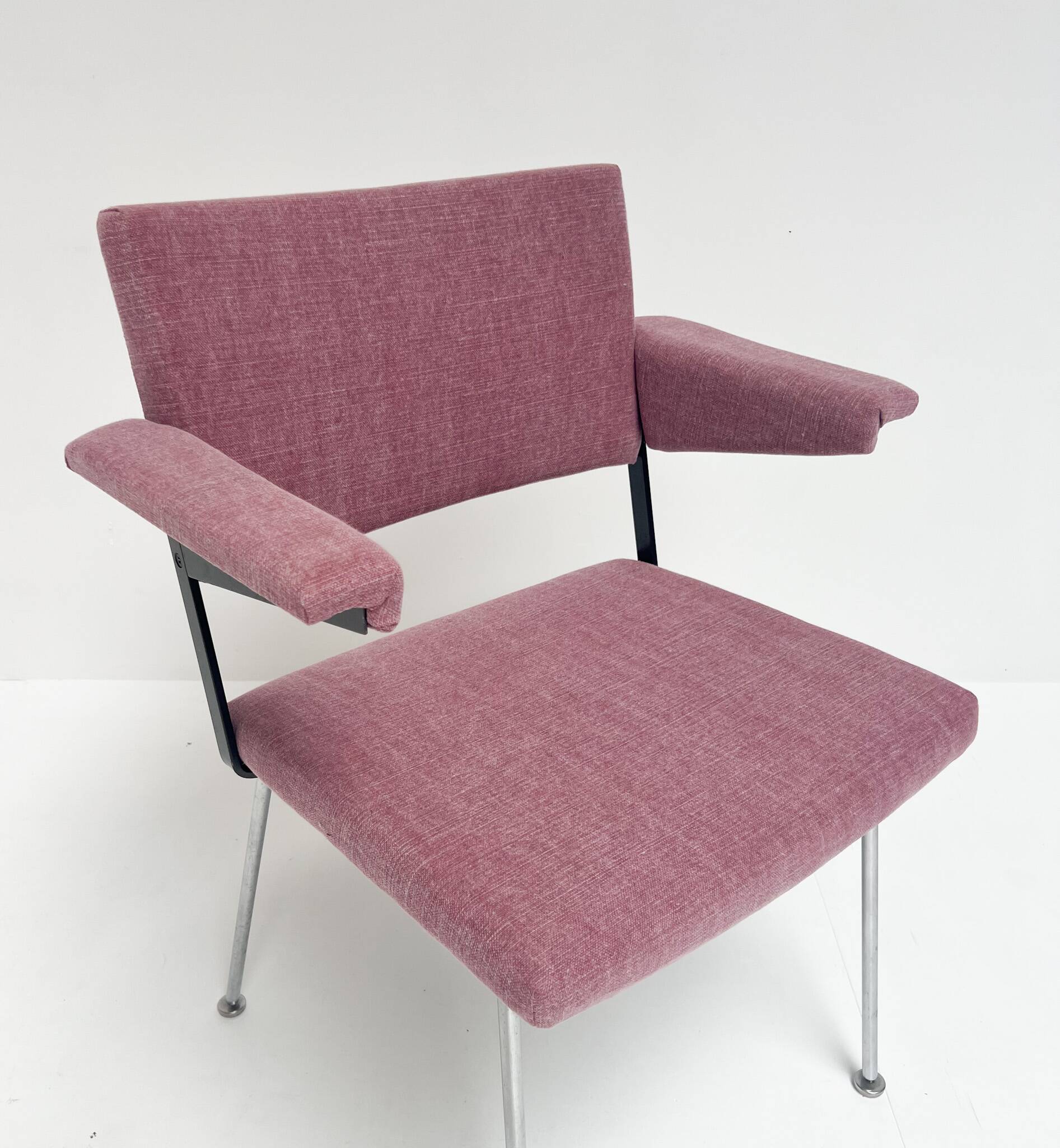 Gispen 1264 armchair by André Cordemeijer, 1960s