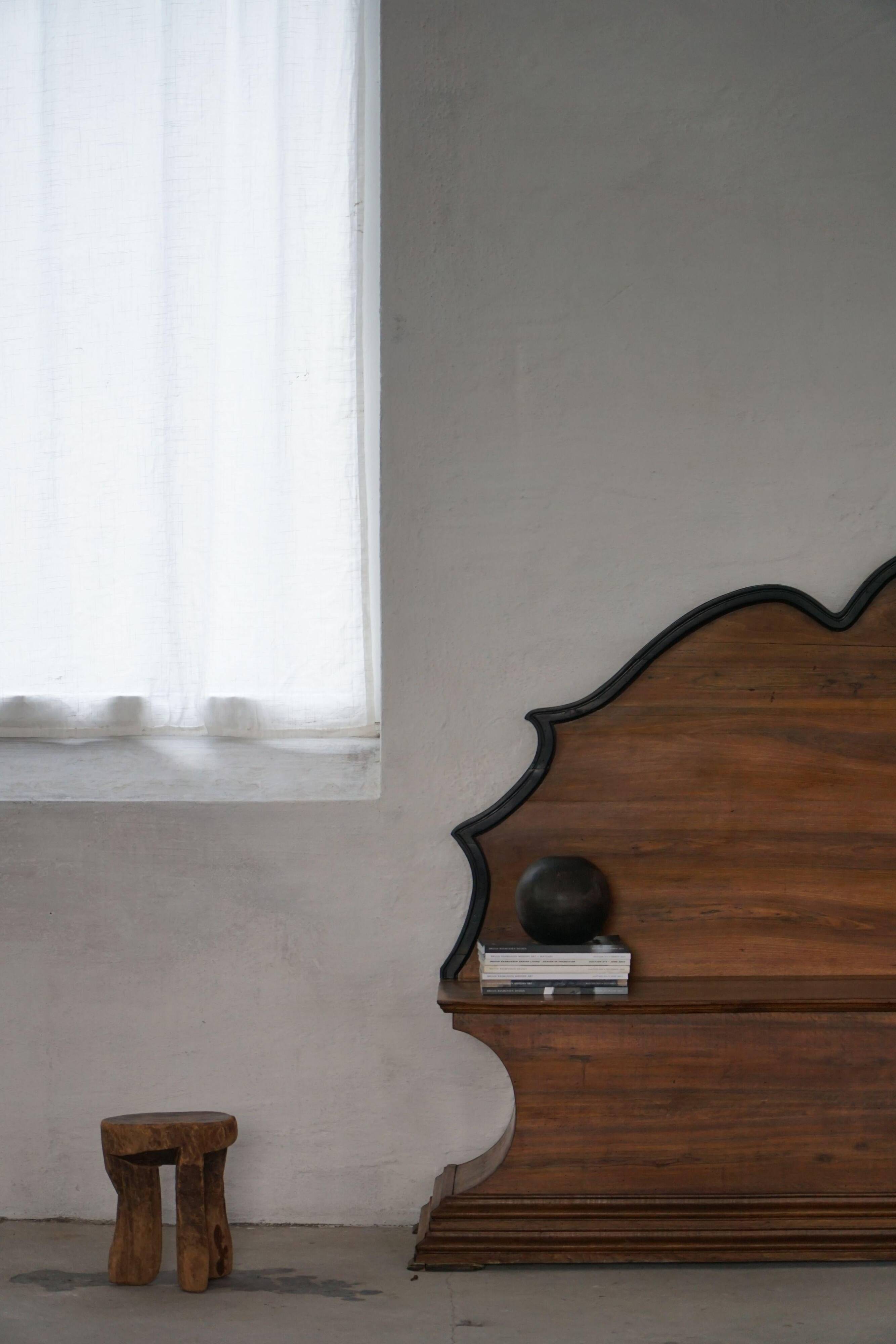 20th-century Art Deco storage bench in walnut, by a Danish cabinetmaker.