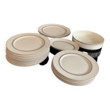 Villeroy and Boch 22-piece tableware set