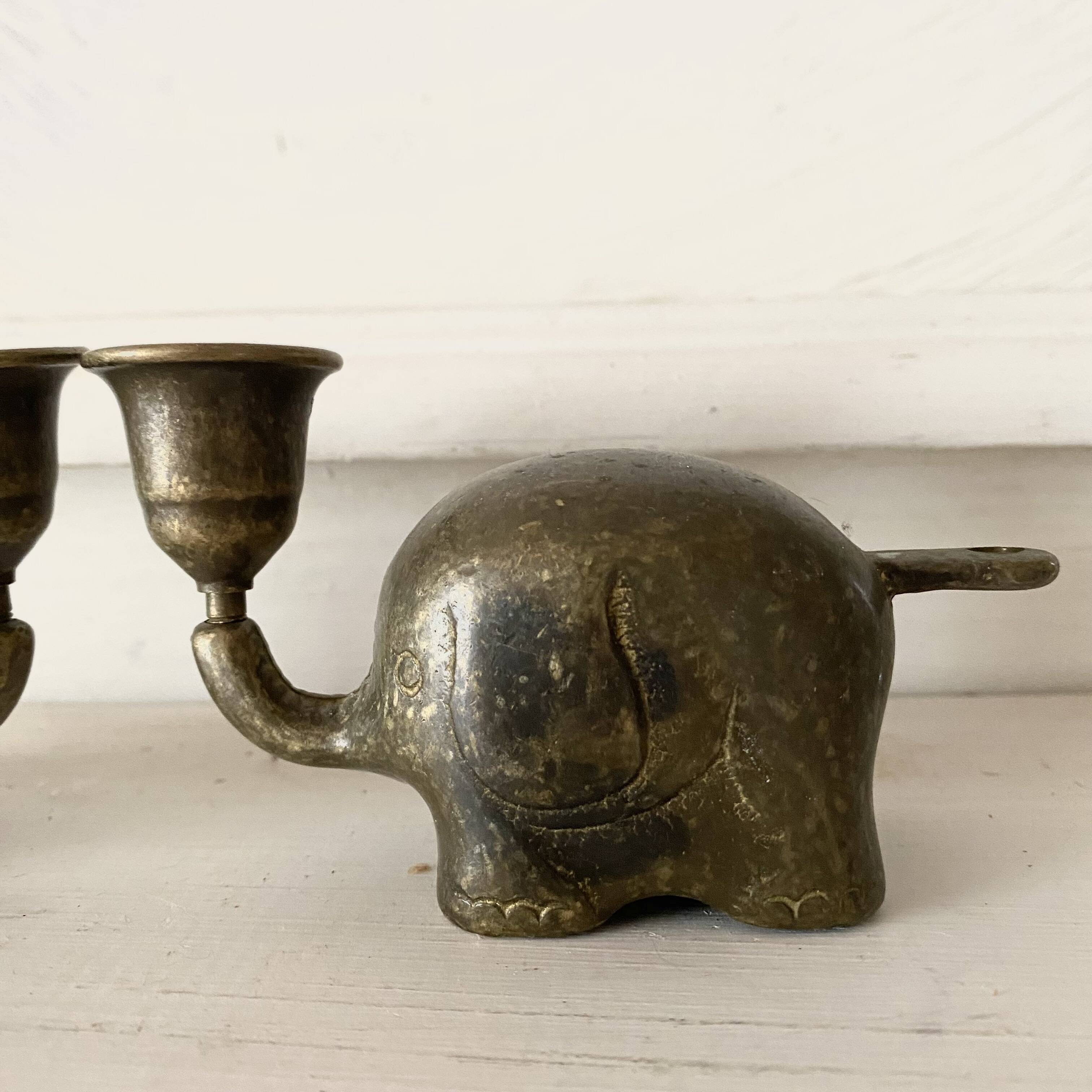 Vintage brass elephant candlestick holders, 1960s/70s.