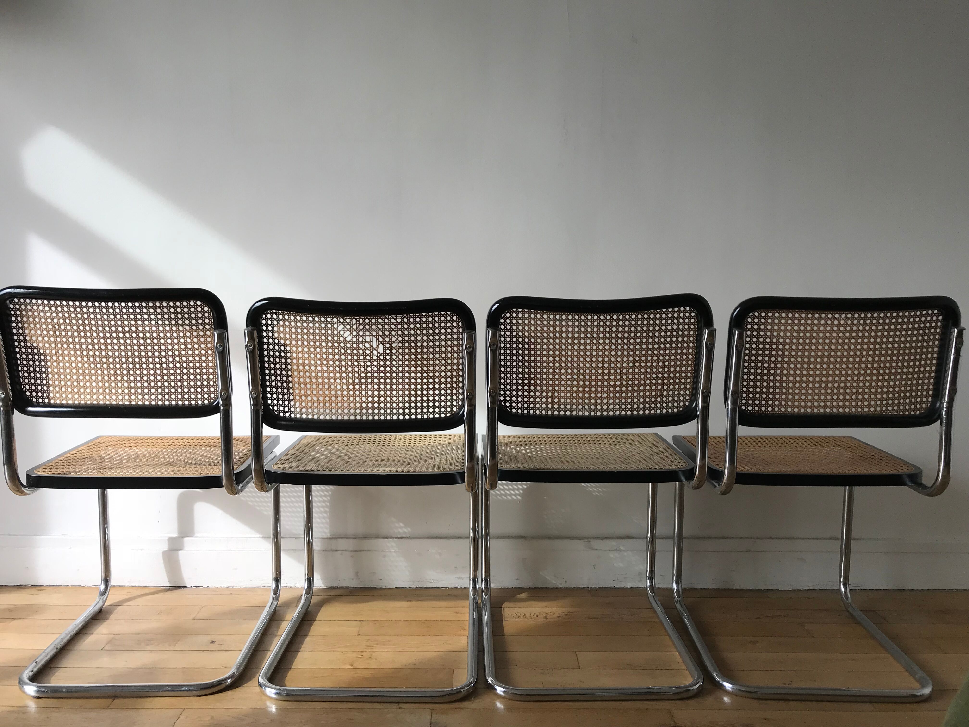Lot de 4 chaises B32 par Marcel Breuer