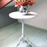 Pedestal table in old wood