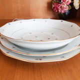 3 plats ronds en porcelaine fleurie et or