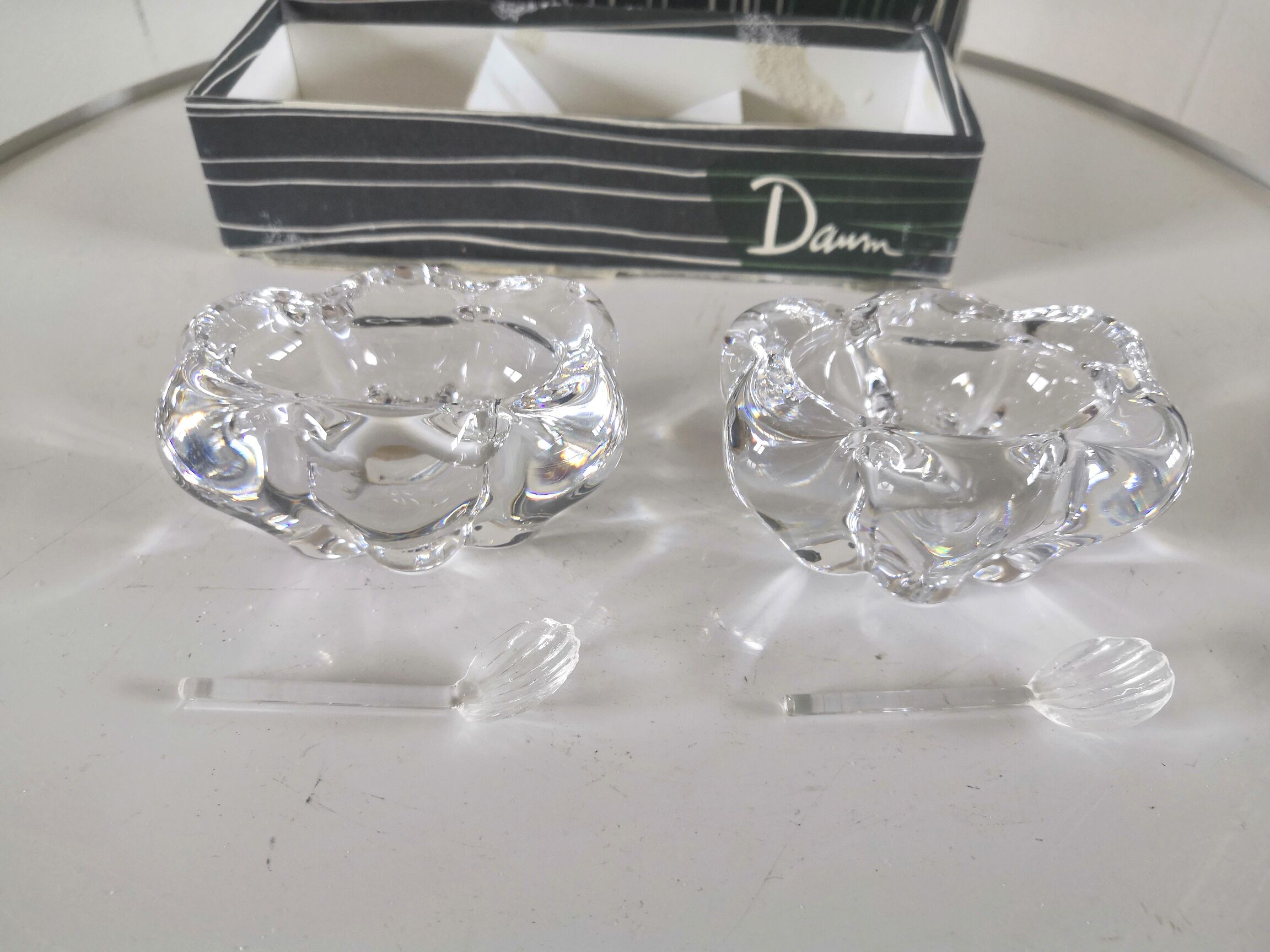 Salt and pepper shaker signed Daum design 70s in their original box