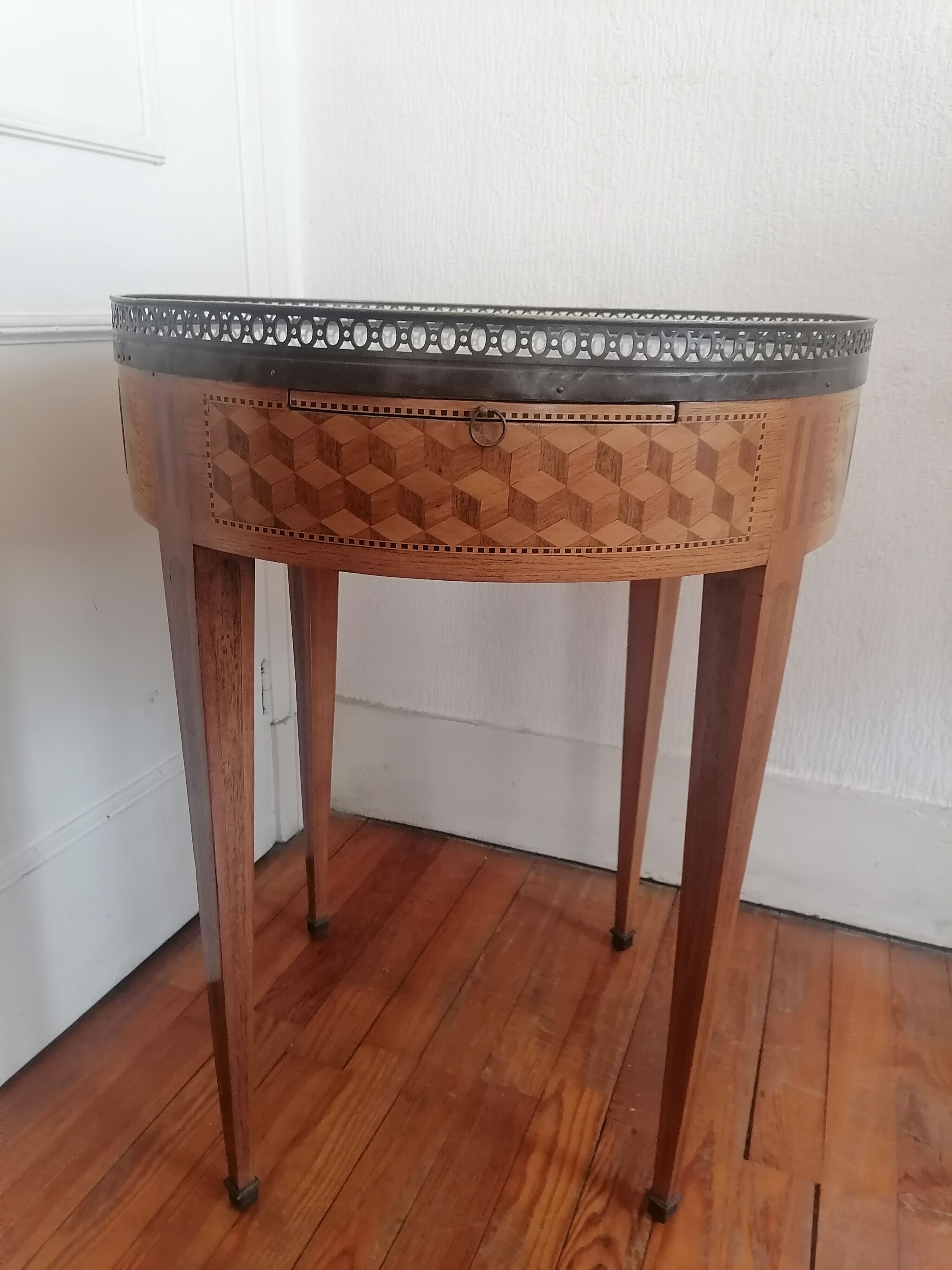 Table bouillote Louis XVI