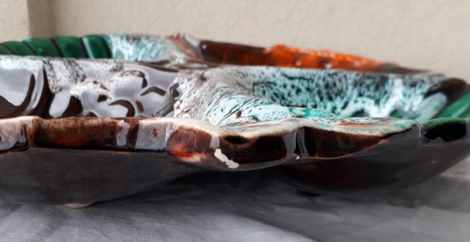 Ceramic serving dish