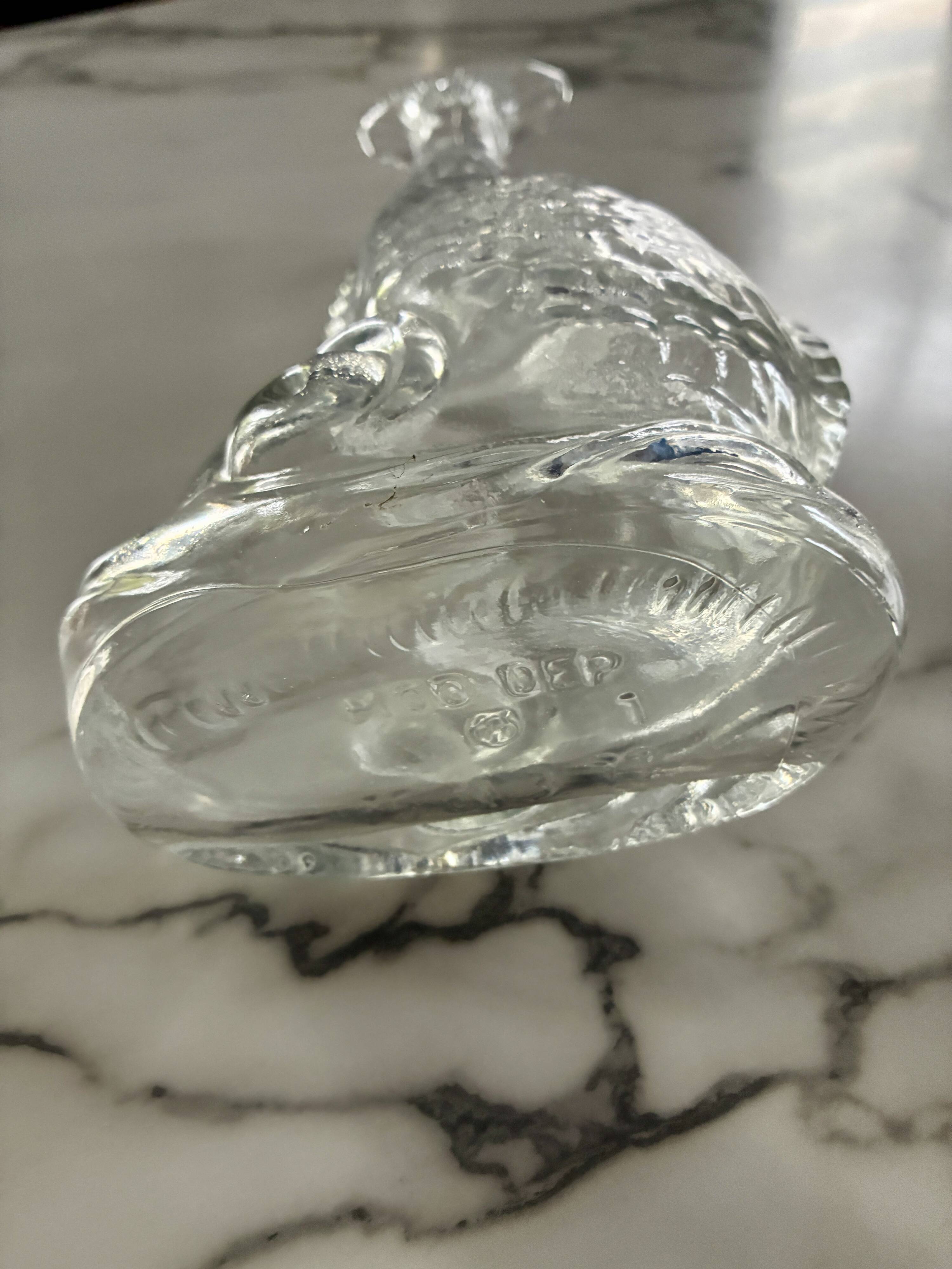 Glass fish carafe
