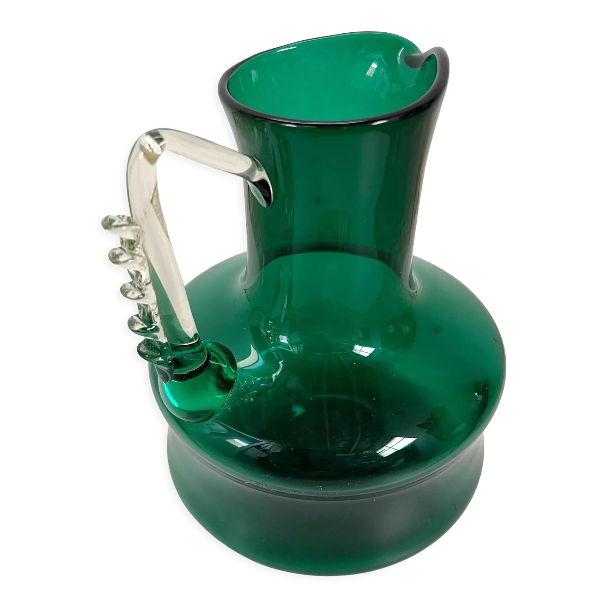 Pichet en verre soufflé vert vintage