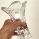 Petit vase corolle cristal de Bayel, design moderne épuré, déco de table ch