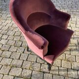 Toad armchair