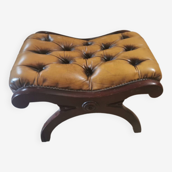 Repose pied chesterfield