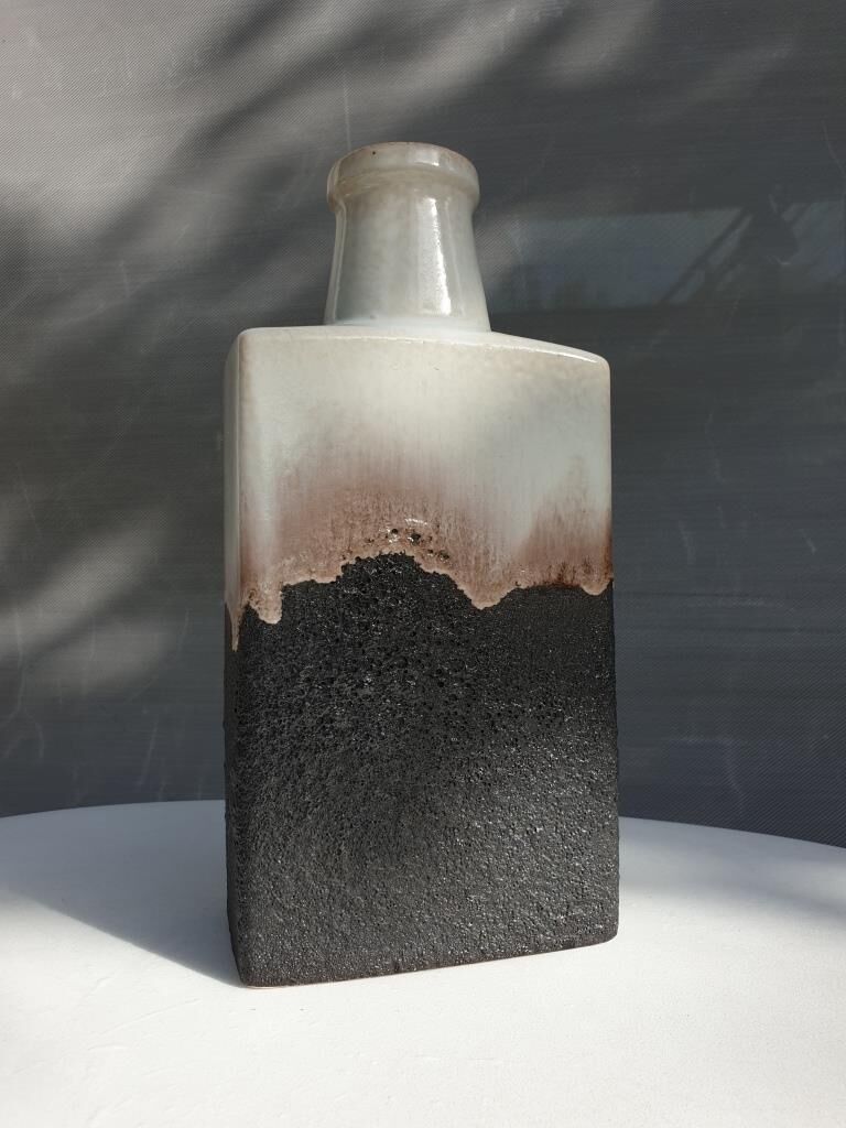 Vase Fat Lava Scheurich studio 281-30 effect craters from 1960