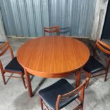 Ensemble table et chaises scandinave