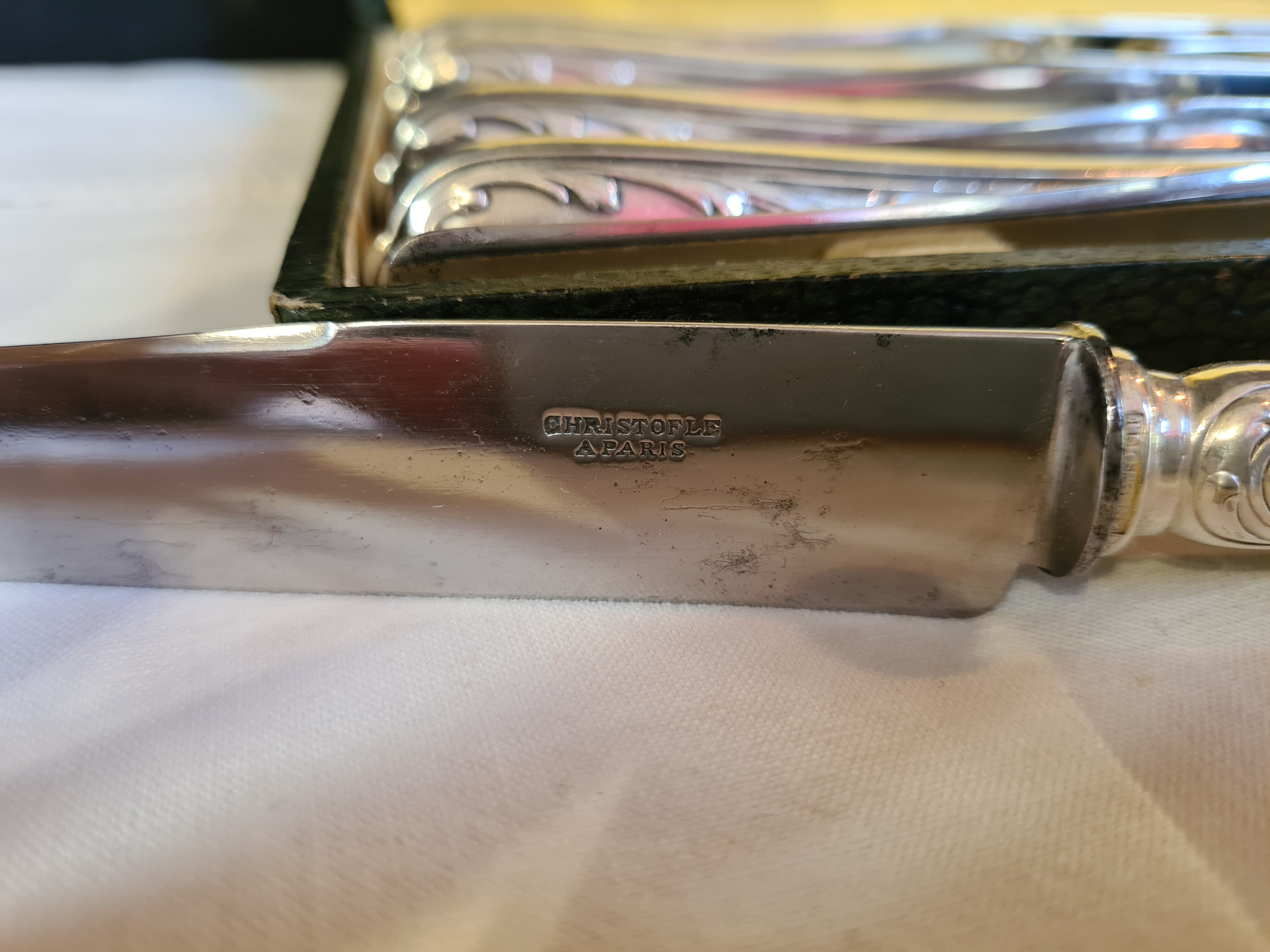 Box of 10 silver metal knives Cristofle