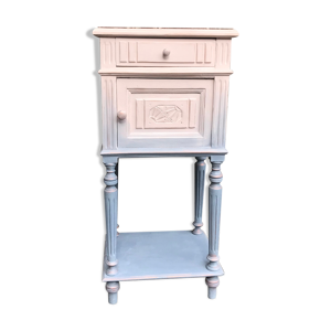 Table de chevet