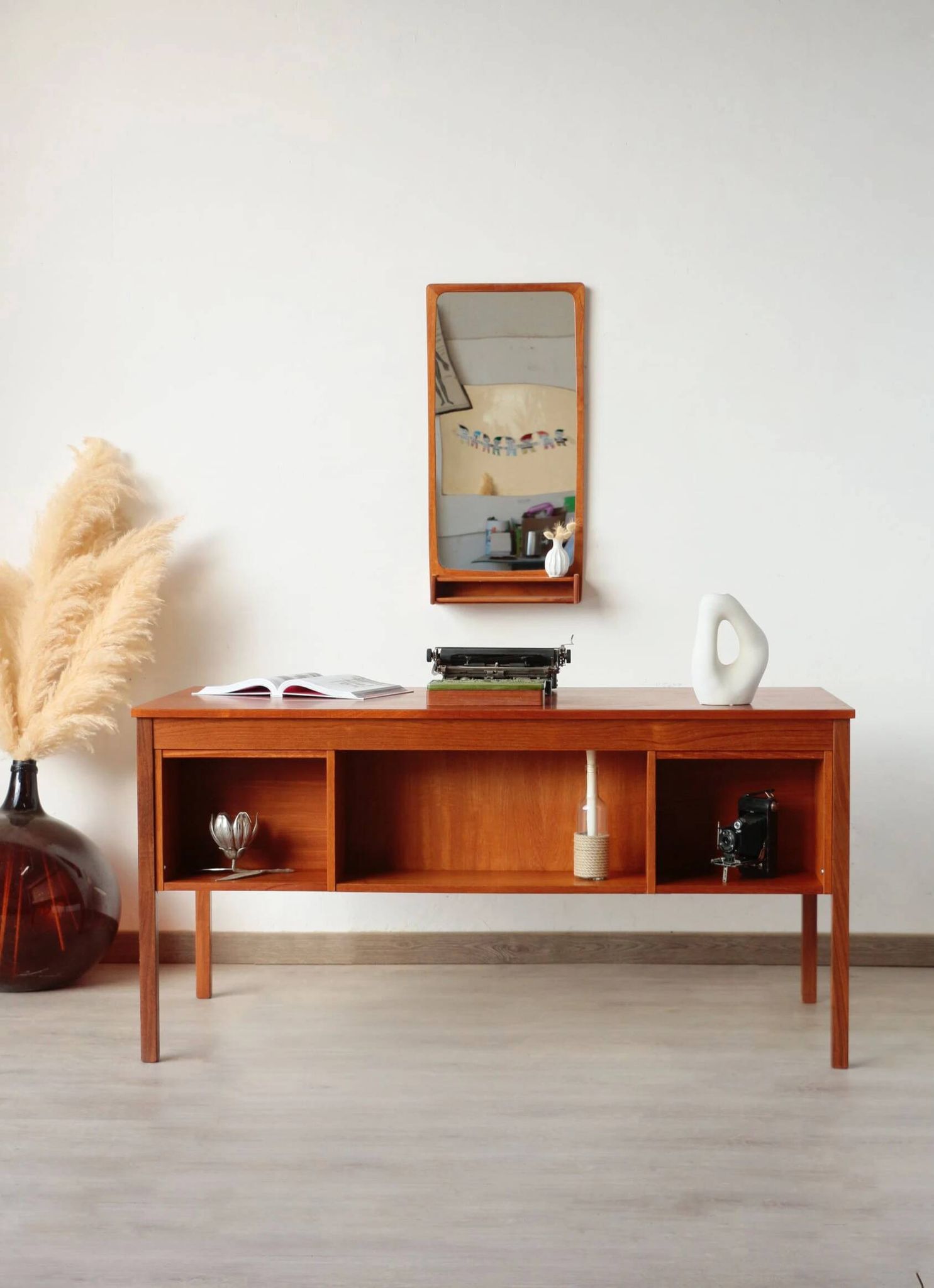 Bureau danois en teck vintage – Domino Møbler (années 60)