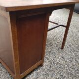 Curtain binder desk