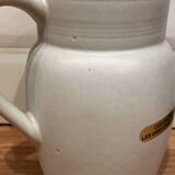 Broc pitcher in sandstone of the rock