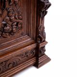 Buffet ancien, richement sculpté, fin du 19e siècle