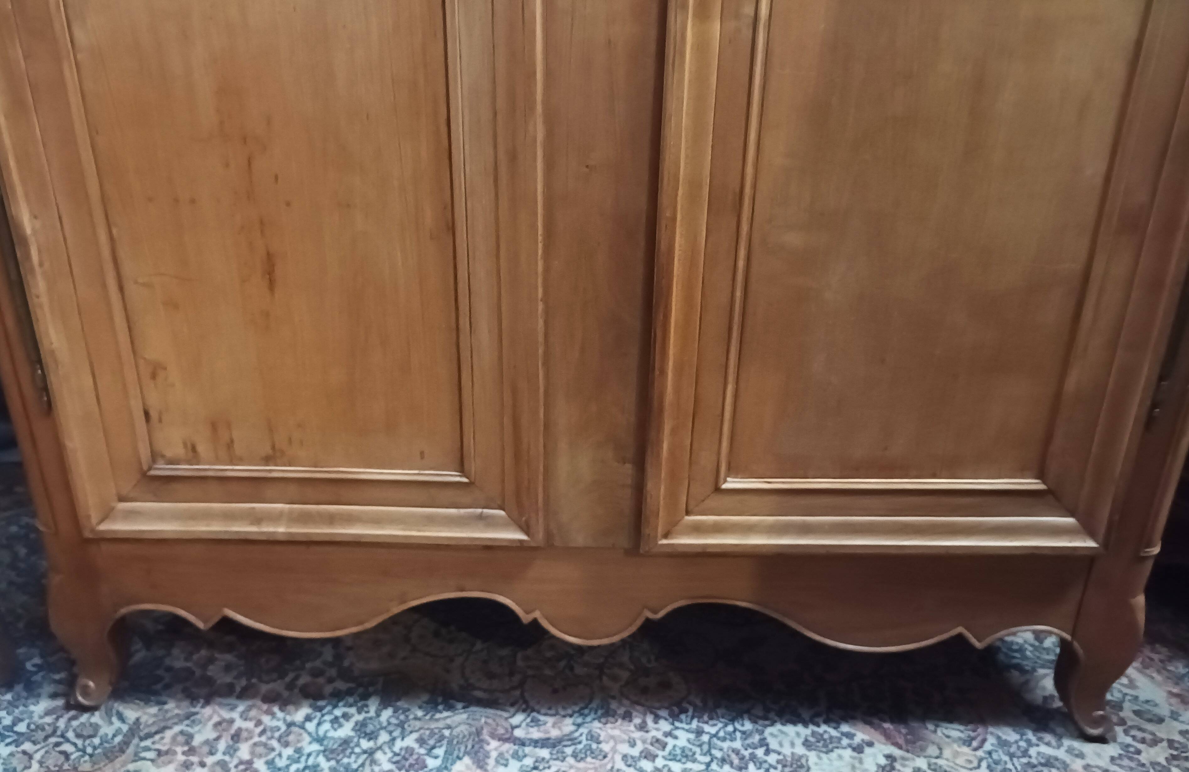 Louis XV wardrobe in light oak