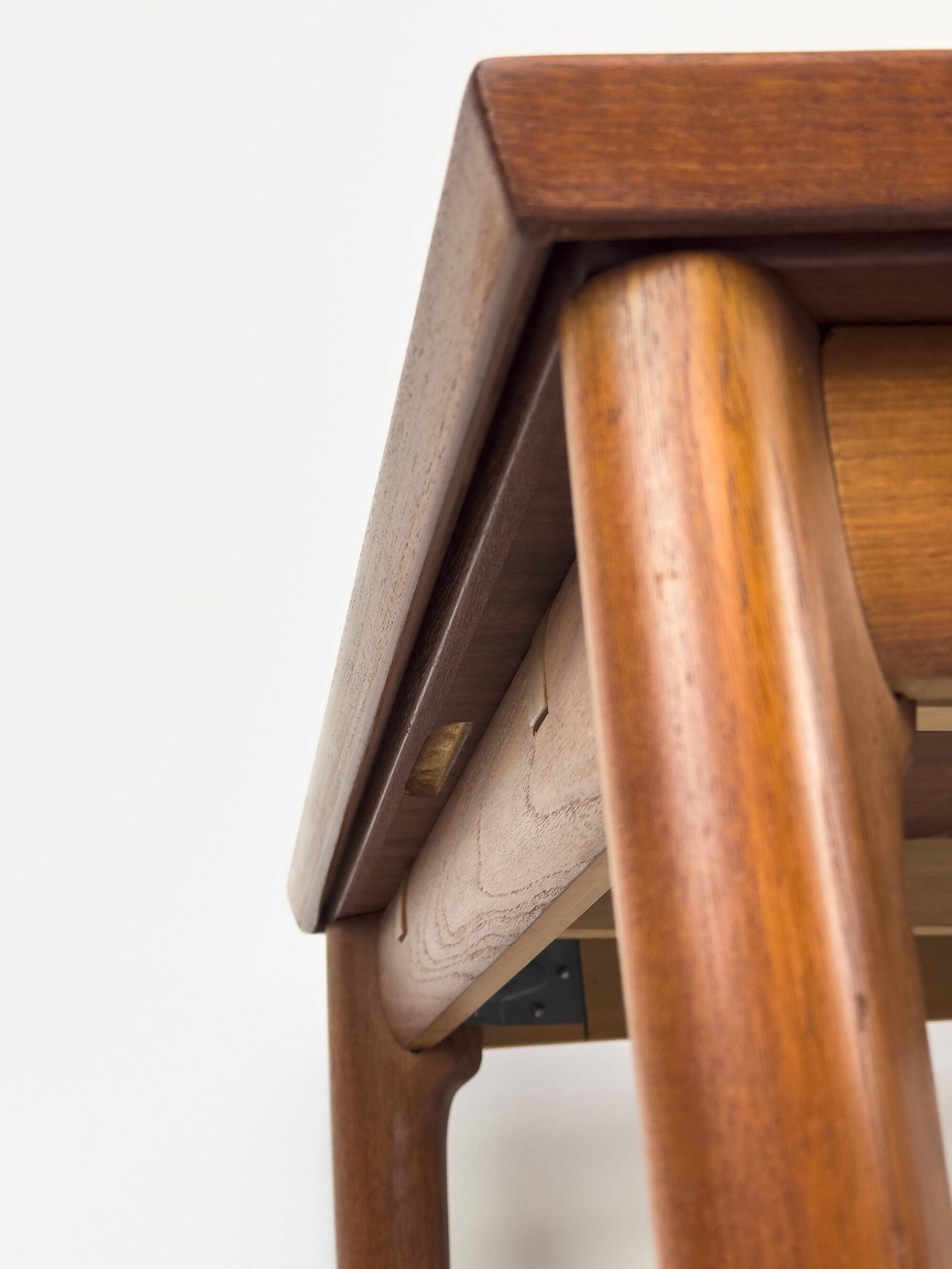 Table extensible en teck par Grete Jalk pour Glostrup, 1960
