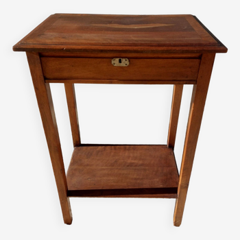 console, mini dressing table