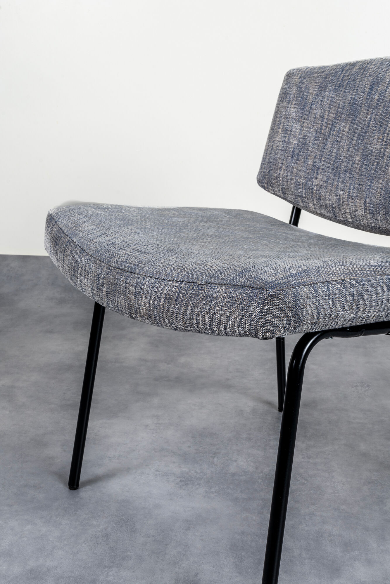 Pierre Guariche's Consulting Armchair for Meurop with Kvadrat fabric