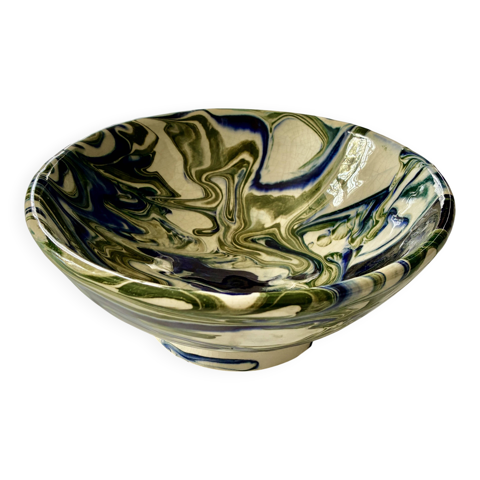 Terracotta bowl with a marbled effect