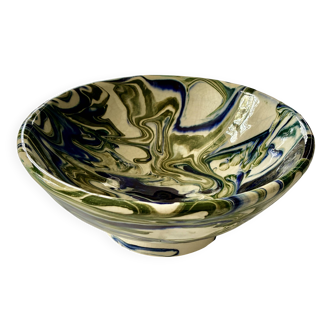 Terracotta bowl with a marbled effect