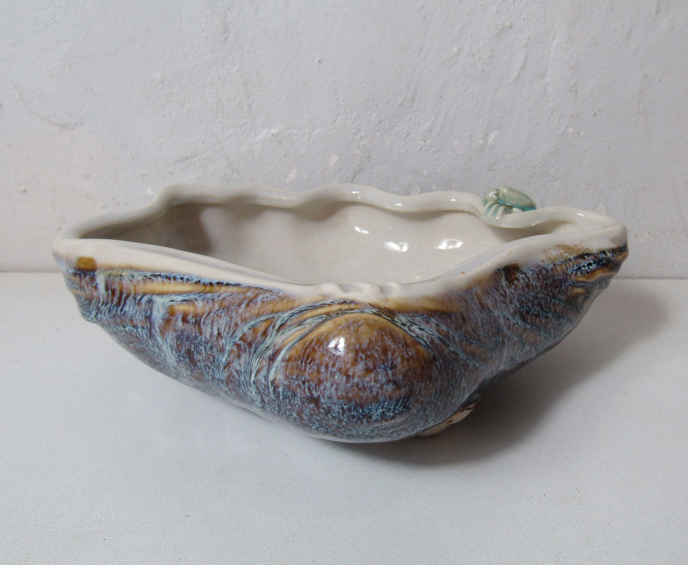 ceramic crab shell empty pocket