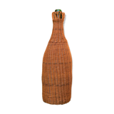 Bouteille en rotin vintage