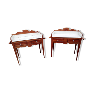 paire de tables de toilette