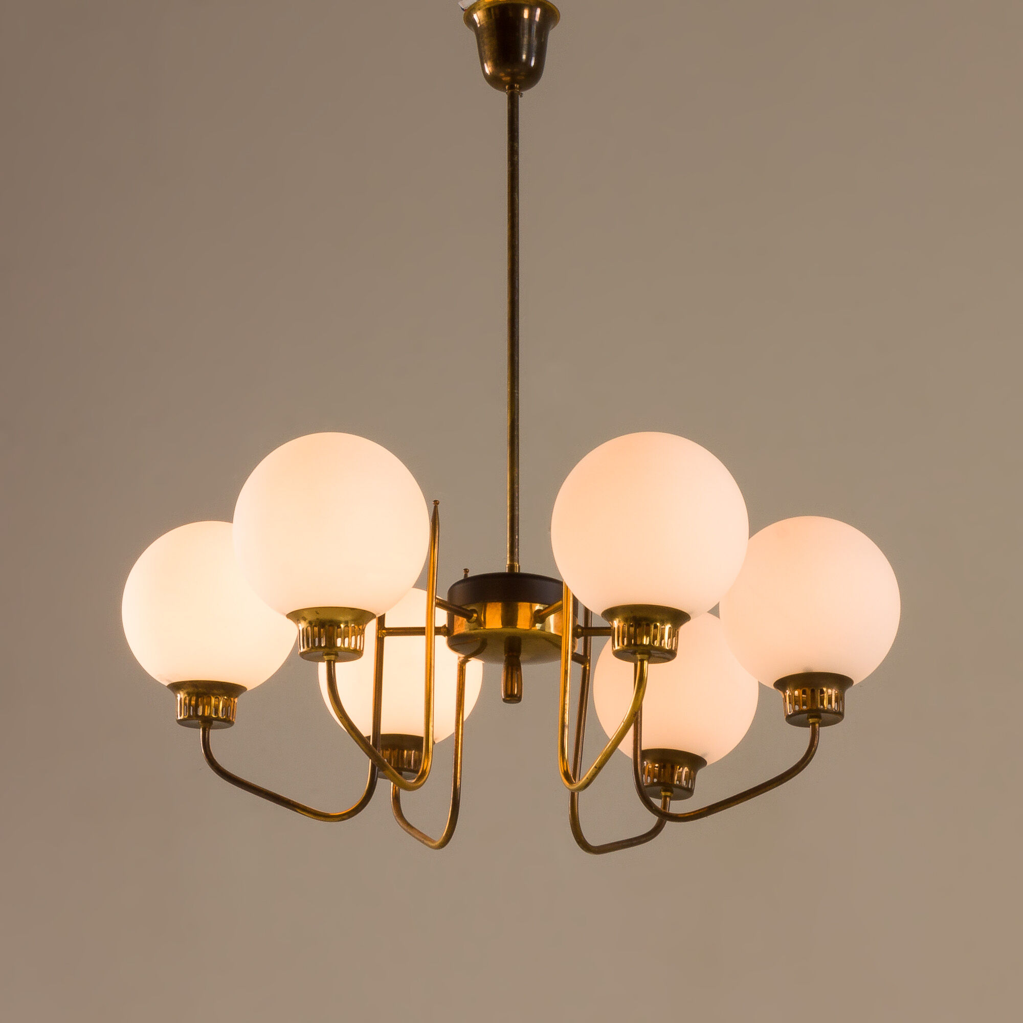 Mid-century modern chandelier, Italy, 1960s