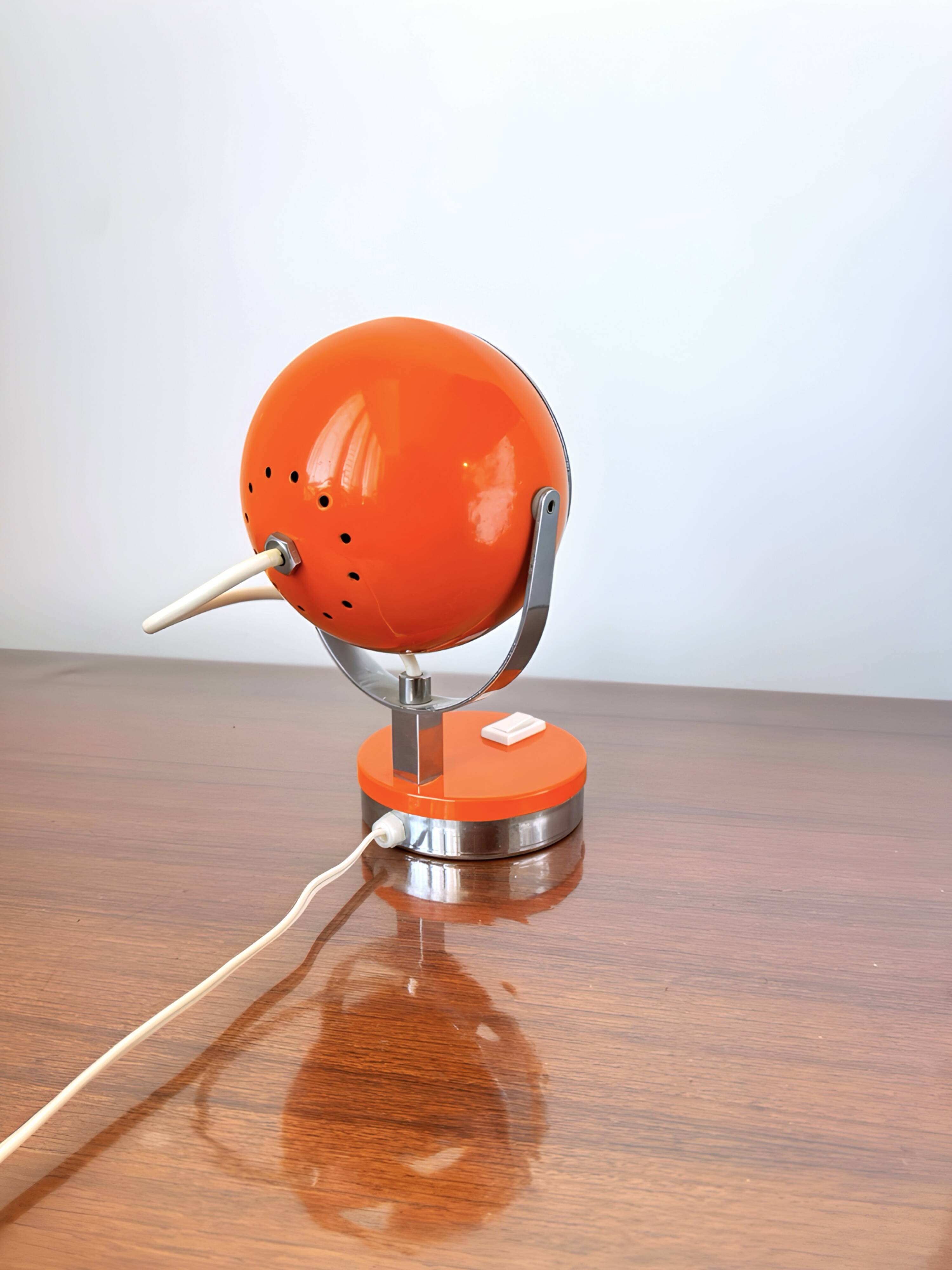Set of 4 vintage 1970s eyeball lamps, Italy