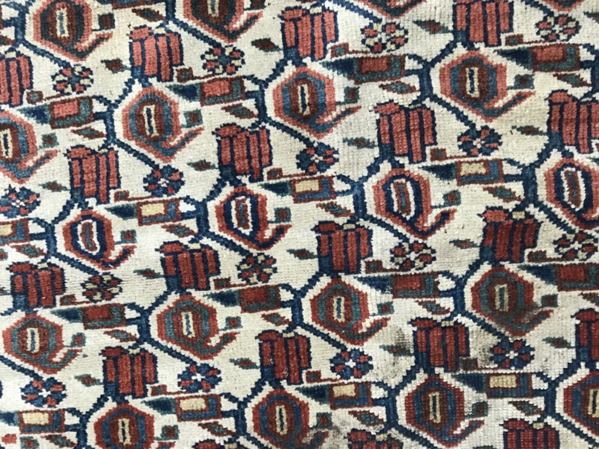 Carpet old persian kurdish done hand 117 x 185 cm