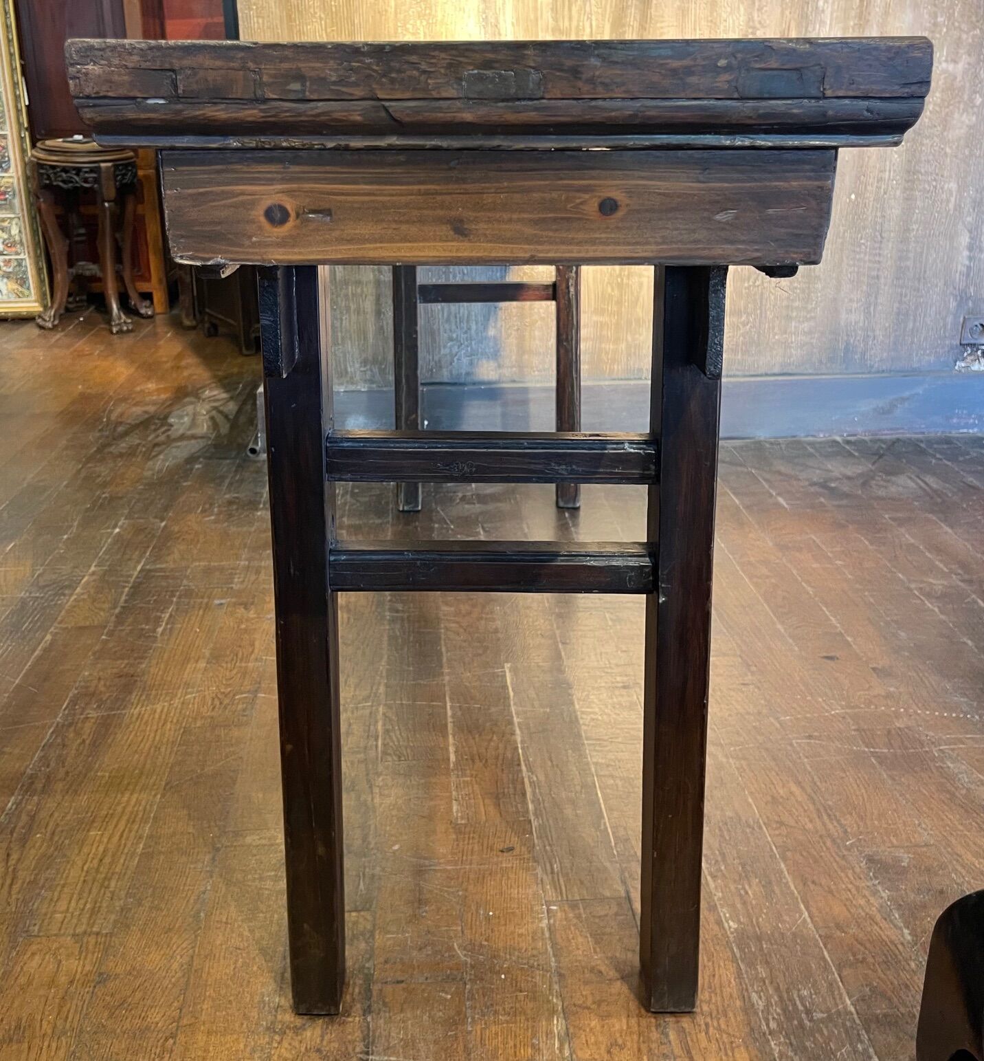 Ancient chinese console